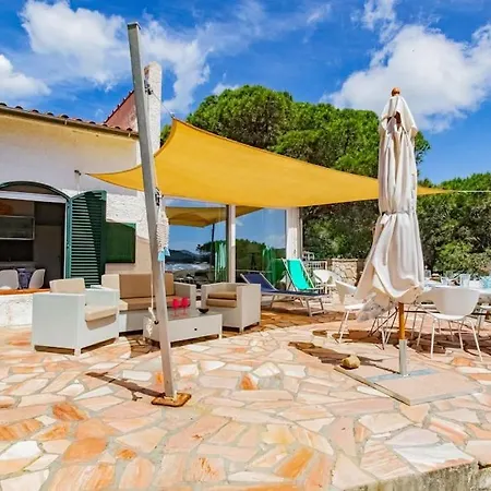 Holiday home Scirocco Est Lacona