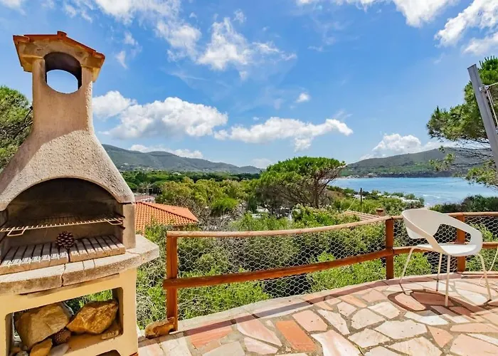 Scirocco Est 펜션 *