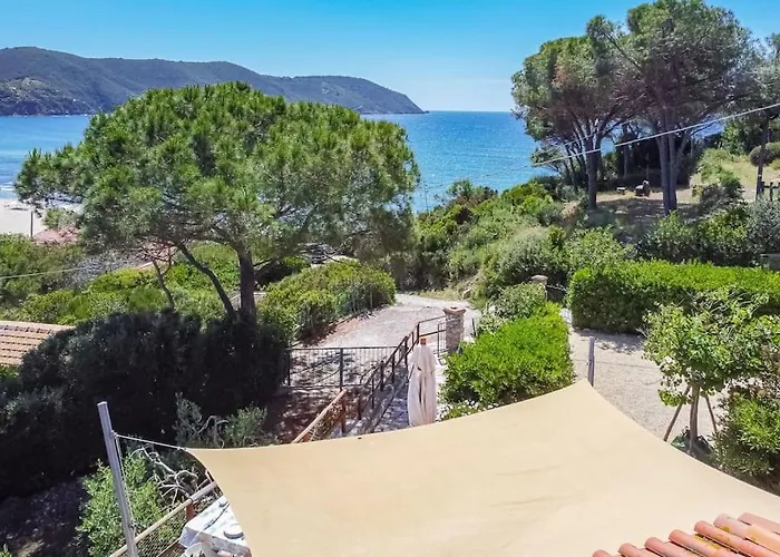 펜션 Scirocco Est *