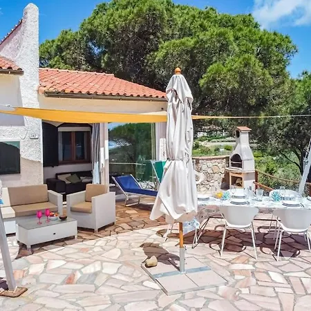 Scirocco Est Casa vacanze Lacona